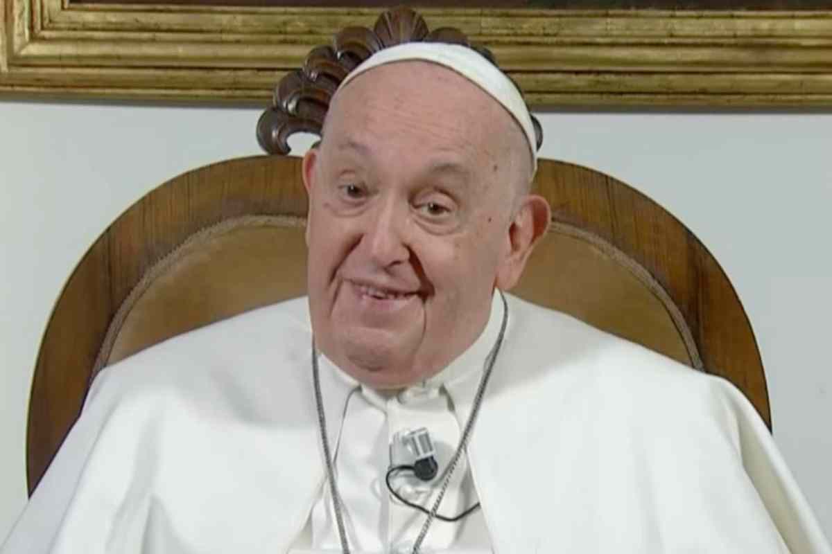 Papa Francesco cambia idea sulle benedizioni gay