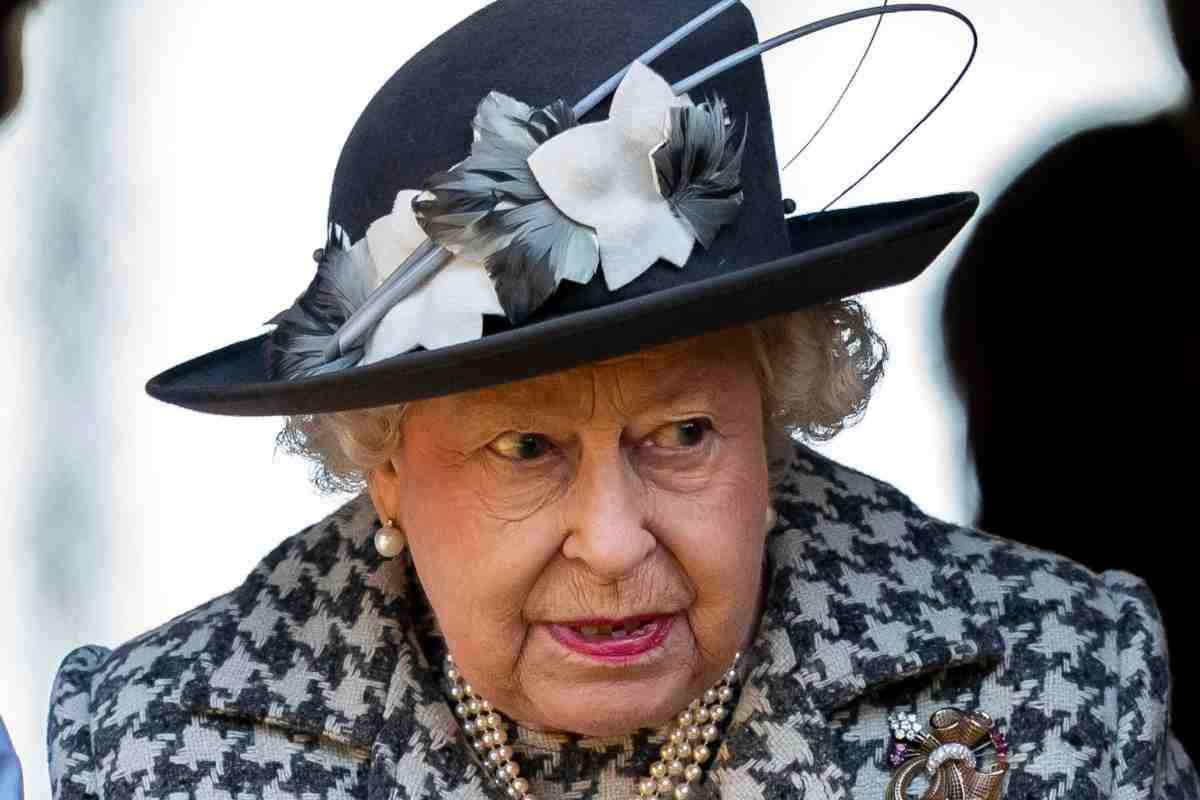 Regina Elisabetta, come sono stati divisi i suoi preziosi?
